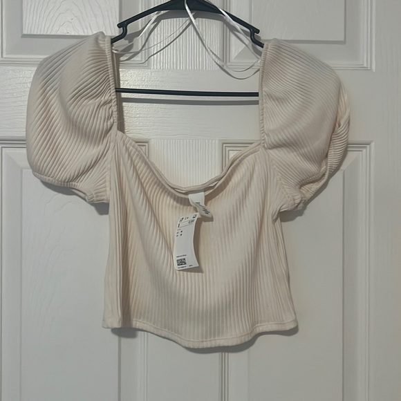 H&M Tops - Cream top